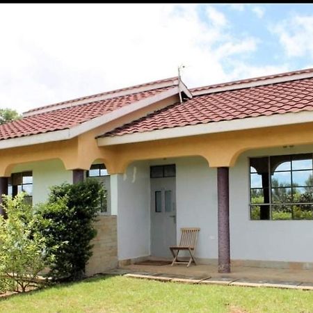Buens Lugar Hotel Nanyuki Exterior foto
